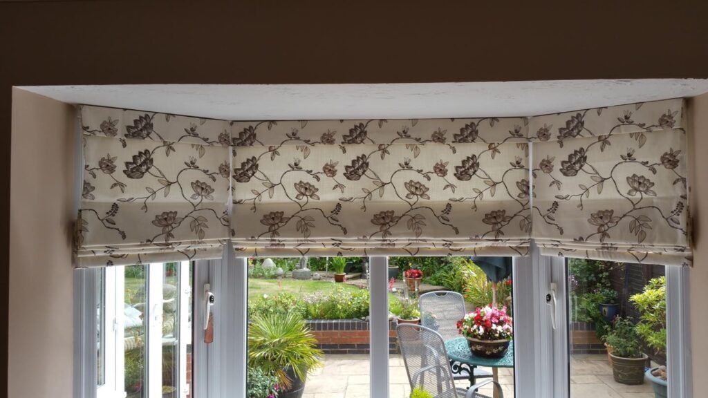 Custom Made Luxury Roman Blinds For Your Home In UAE   Luxury Look Of Roman Blinds For Luxury Room Villa  1024x576 